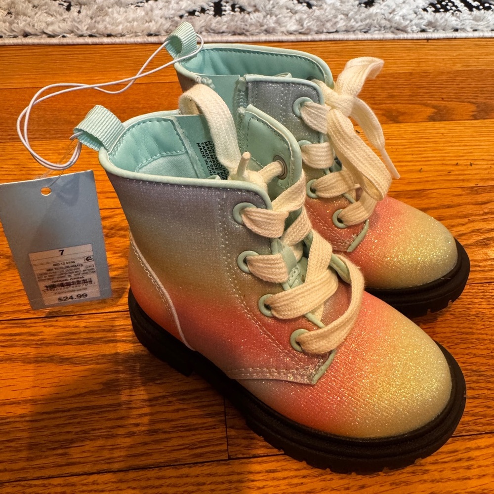 NWT Cat & Jack Glittery Boots // Size 7